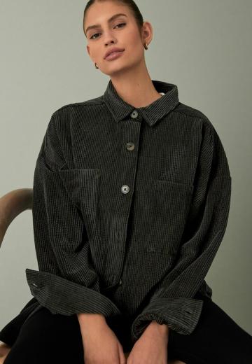 Короткое пальто