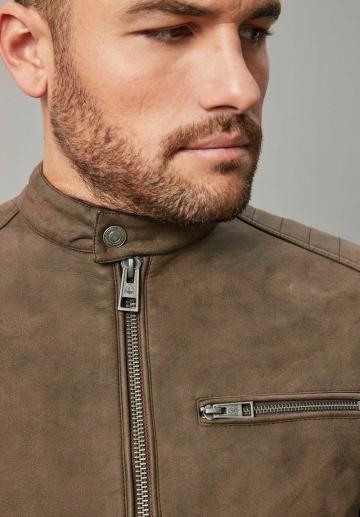 Кожаная куртка