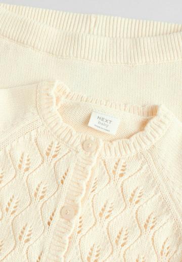 Вязаная кофта