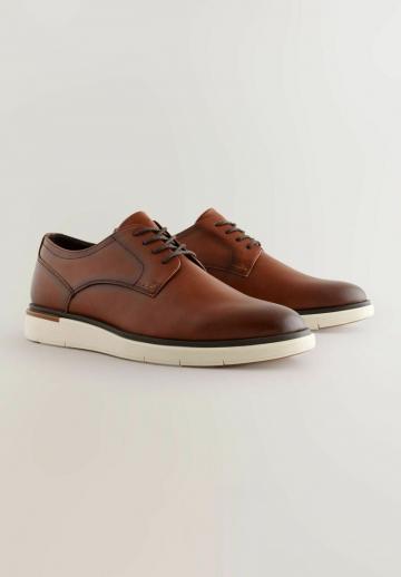 Ботинки на шнуровке