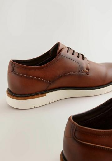 Ботинки на шнуровке