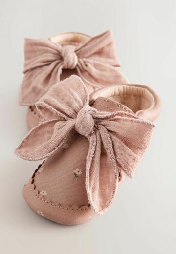 Детская обувь