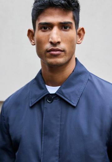 Короткое пальто