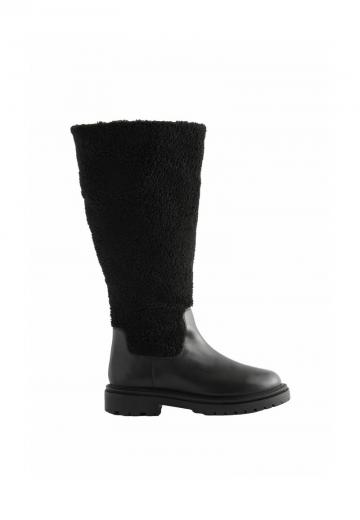 Зимние ботинки