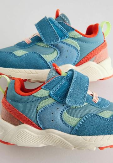 Детская обувь