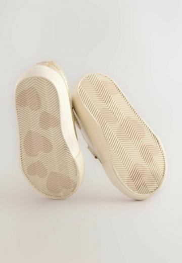 Детская обувь