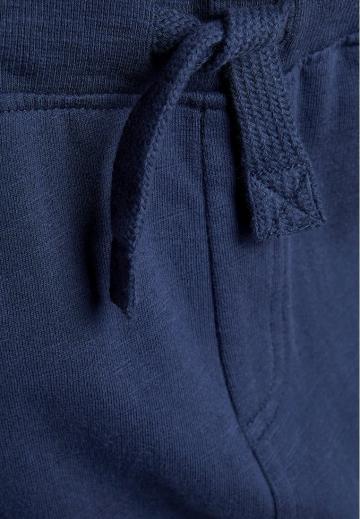 Спортивные штаны