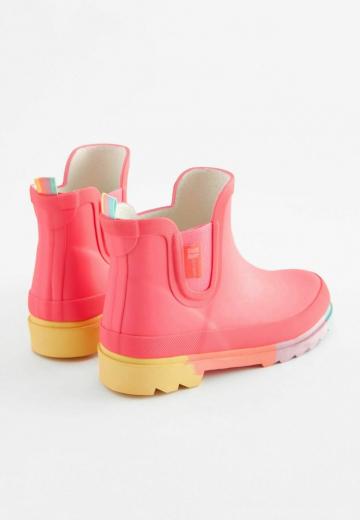 Резиновые сапоги