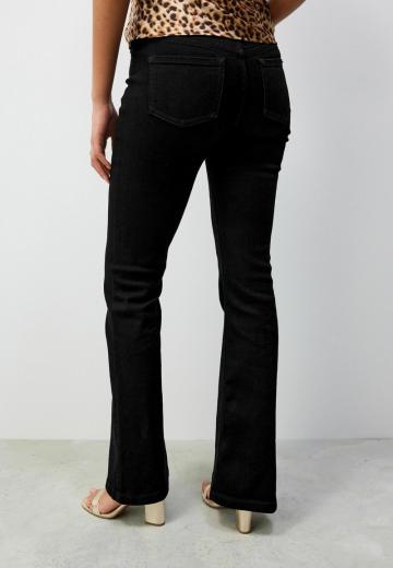 Клешеные брюки