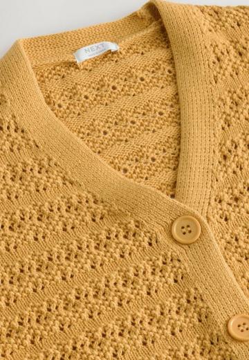 Вязаная кофта