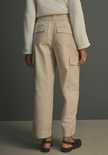 Брюки с накладными карманами