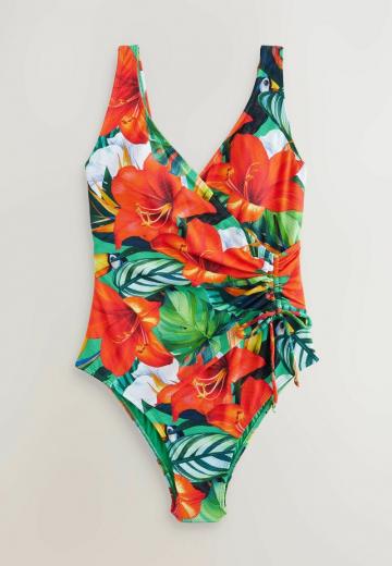 Слитный купальник