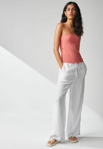 Топ без бретелек