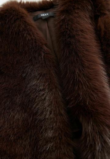 Пуховой жилет