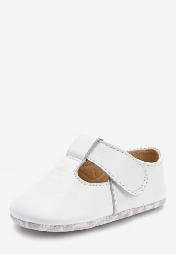 Детская обувь