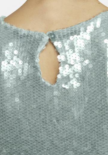 Блузка без рукавов