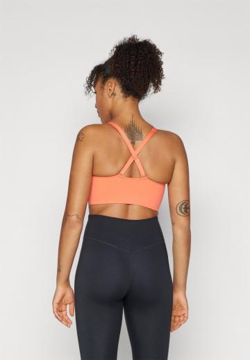 Спортивный бюстгальтер