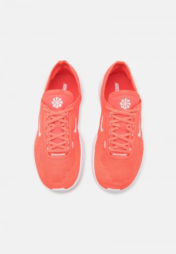 Беговые кроссовки