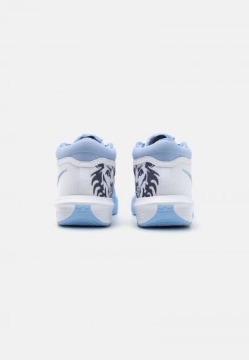 Баскетбольные кроссовки