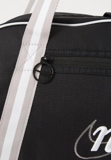 Спортивная сумка