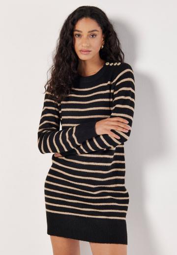 Платье футляр