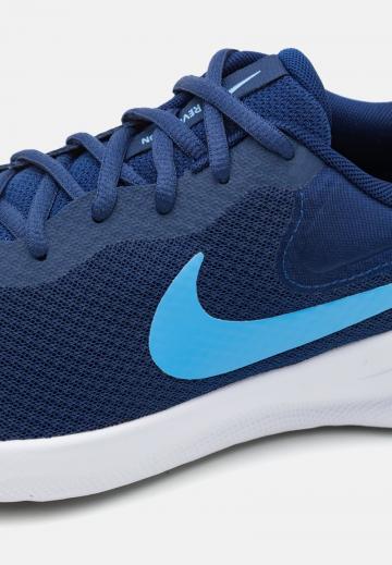 Беговые кроссовки