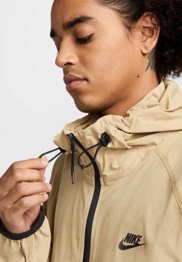 Куртка-дождевик