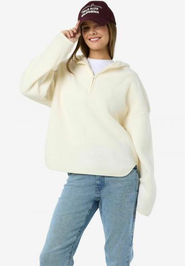 Пуловер с капюшоном