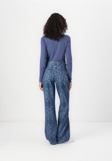 Широкие брюки