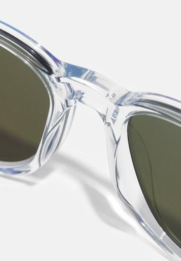 Солнечные очки