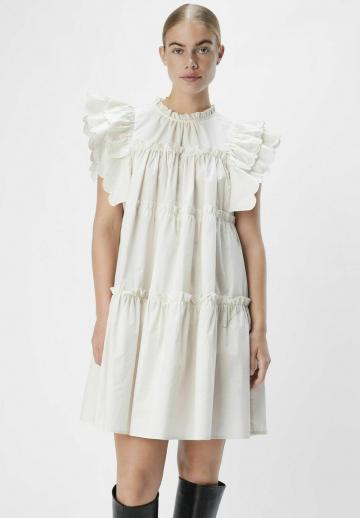 Короткое платье