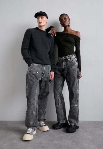 Джинсы бойфренда