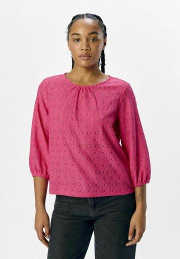 Кружевная блузка