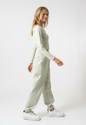 Спортивные штаны