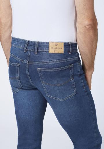 Узкие джинсы