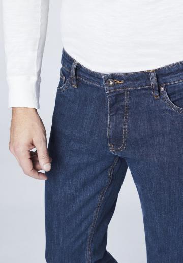 Узкие джинсы
