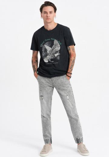 Узкие джинсы