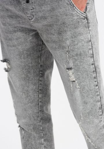 Узкие джинсы