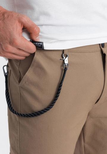 Брюки с накладными карманами