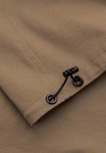 Брюки с накладными карманами