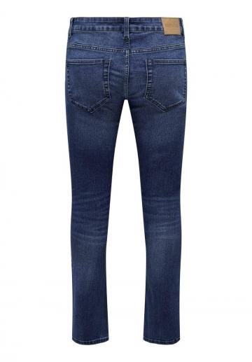 Узкие джинсы