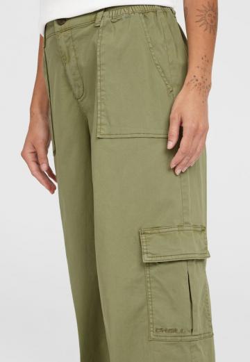 Брюки с накладными карманами