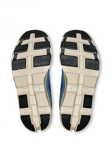 Беговые кроссовки