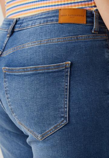 Свободные джинсы