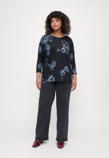 Пуловер с рукавом три четверти