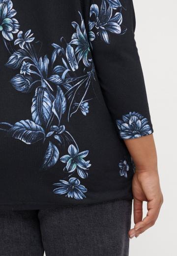 Пуловер с рукавом три четверти