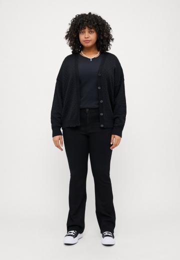 Клешеные джинсы