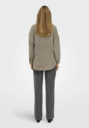 Вельветовая куртка