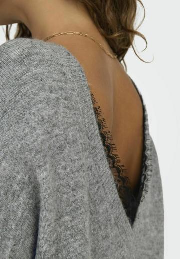 Длинный пуловер