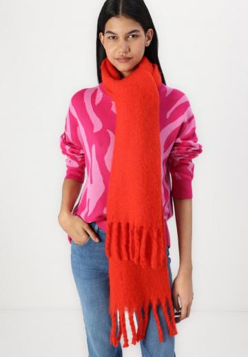 Клешеные джинсы